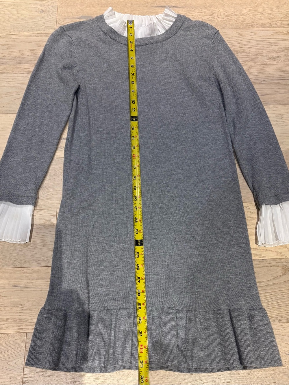 Yu & Me Paris gray knit dress with white ruffled collar and cuffs.